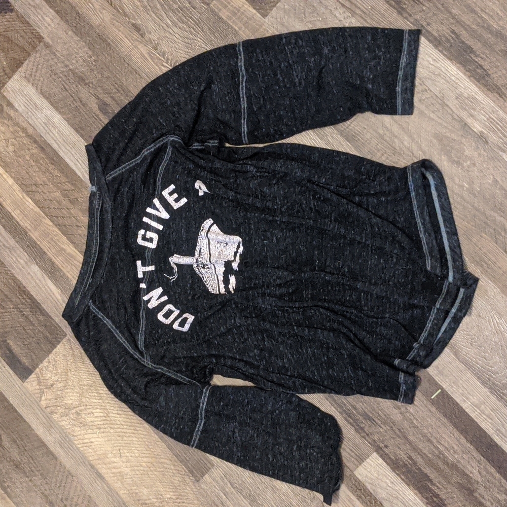 American Eagle T-shirt